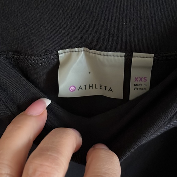 Athleta nylon Lycra blend XXS asymmetrical skirt. - Picture 2 of 4